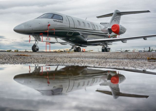 Pilatus PC-24 (N702HT) - Visiting CYHU, 16-10-2020