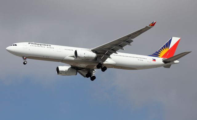 Airbus A330-300 (RP-C8780) - Short Final To Rwy 16R