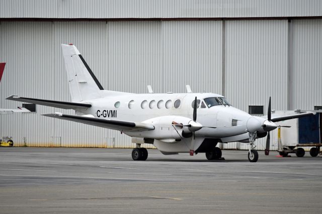 Beechcraft King Air 100 (C-GVMI)