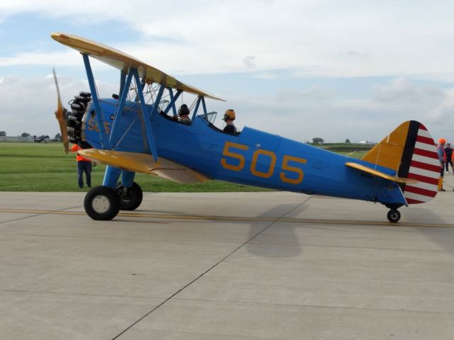 Boeing PT-17 Kaydet (N64905)