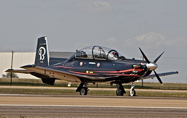 Raytheon Texan 2 (N3000B)