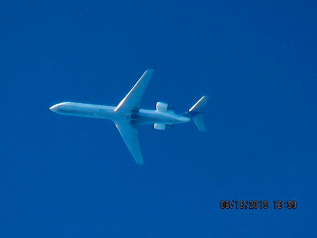 Canadair Regional Jet CRJ-700 (N743SK)