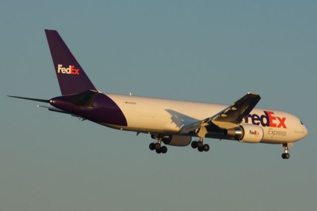 BOEING 767-300 (N192FE) - New aircraft for Fed Ex