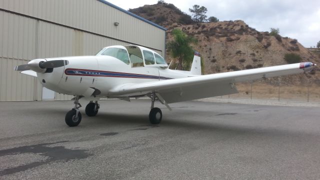 North American Navion (N8818H)