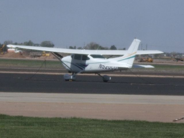 Cessna Skylane (N520CD)
