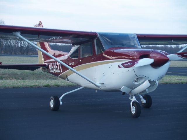 Cessna Cutlass RG (N6462V) - After new paint