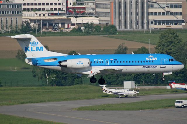 Fokker 70 (PH-WXC)