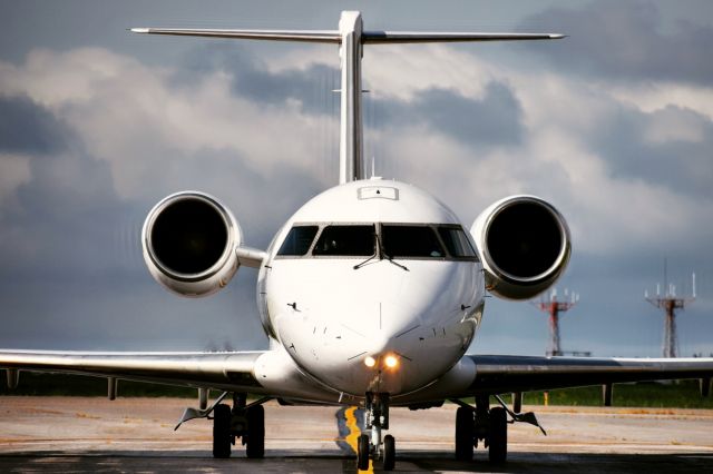 Canadair Regional Jet CRJ-200 (N924CN) - Year: 2000br /Make: Bombardierbr /Model: CRJ-200 (VIP)br /Opby: Contour Aviationbr /br /** First Photos of N924CN on FlightAware **