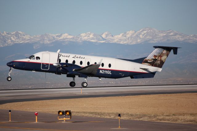 Beechcraft 1900 (N211GL)