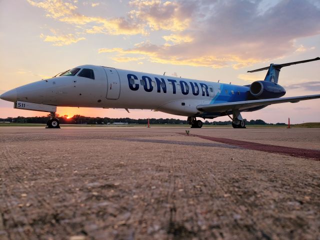 Embraer ERJ-135 (N16511) - Ramp