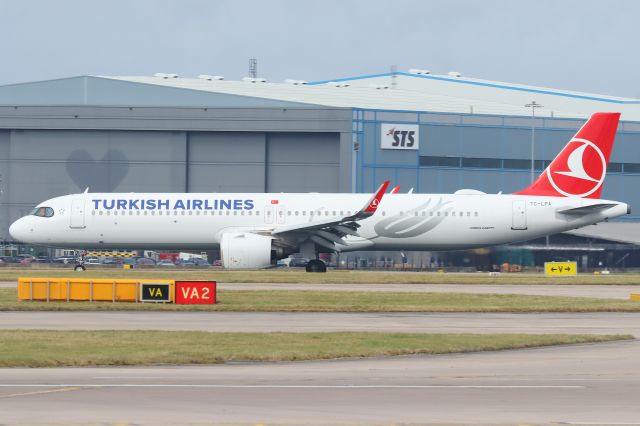 Airbus A321neo (TC-LPA) - Landing from Istanbul Atatürk as flight TK1991 on the afternoon of Wednesday 05/02/25