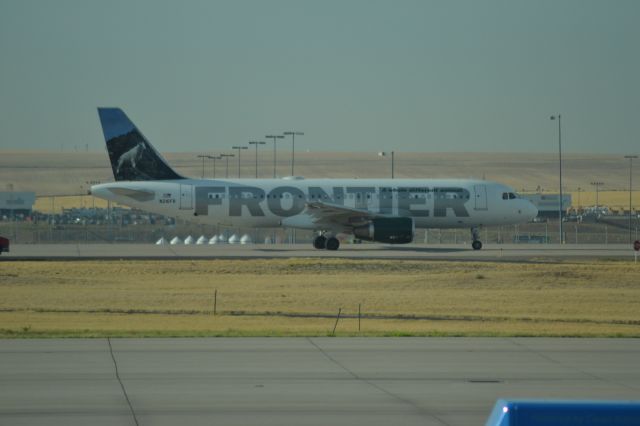 Airbus A320 (N216FR) - Taxiing for departure at DEN