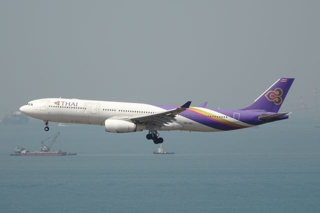 Airbus A330-300 (HS-TEU)