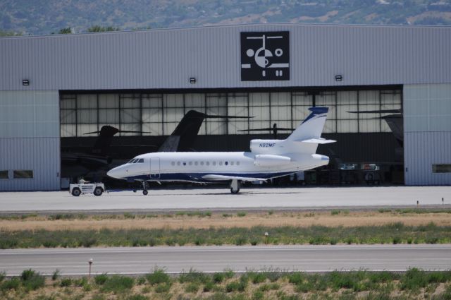Dassault Falcon 900 (N82MF) - A rad Tri-Jet being moved at Duncan Aviation so a Global could get moved out of the hangar. br /Best viewed in full!