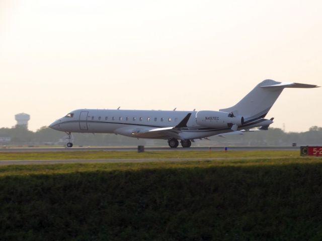 Bombardier Global Express (N497EC)