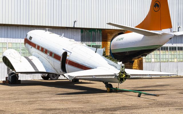 Douglas DC-3 (C-FBAE)