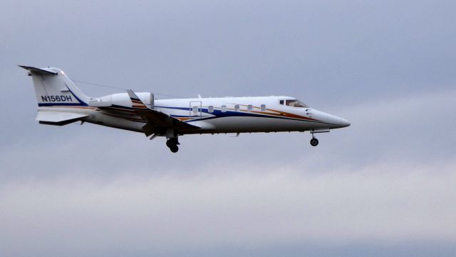 Learjet 60 (N156DH) - On final is this 1996 Learjet 60 in the Winter of 2019. Configured today for Medevac duty.