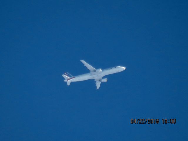 Airbus A321 (N157UW)