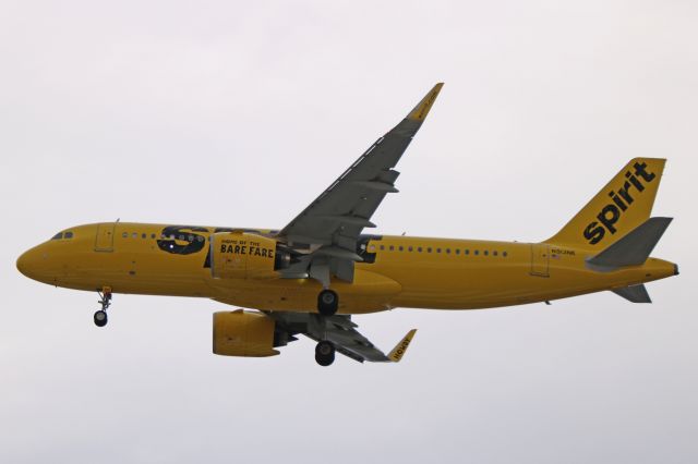 Airbus A320neo (N913NK) - A brand-new Airbus A320 Neo for Spirit Airlines and the database. While the weather didn’t allow for a clear shot, I wanted to catch NKS252 on approach for RWY 24R from Hartsfield-Jackson Intl (KATL) on 14 Mar 2019. N913NK was delivered to Spirit on 8 Feb 2019.