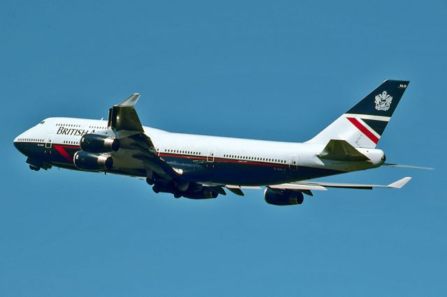 G-BNLD — - BRITISH AIRWAYS - BOEING 747-436B - REG : G-BNLD (CN 23911/744) - ADELAIDE INTERNATIONAL AIRPORT SA. AUSTRALIA - YPAD (7/10/1990)