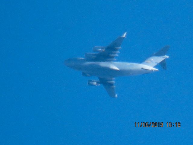 Boeing Globemaster III (00-0175)