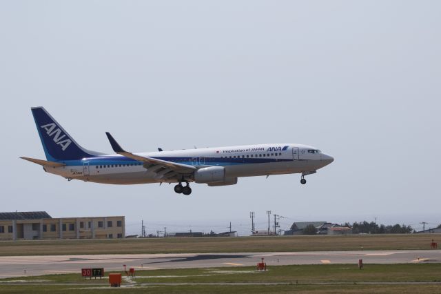 Boeing 737-800 (JA71AN) - 26 April 2015:ITM-HKD.