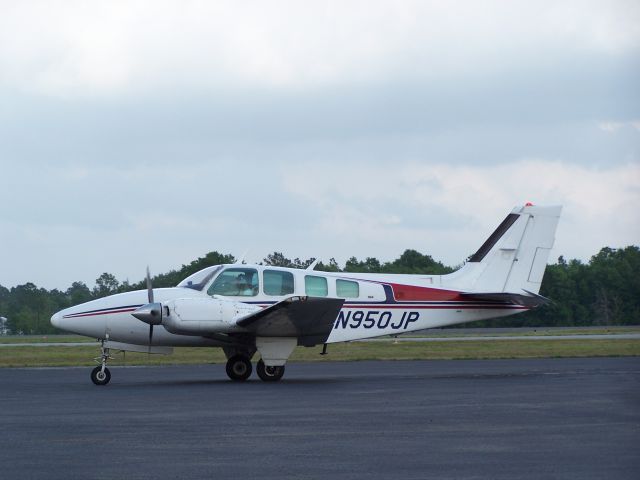 Beechcraft Baron (58) (N950JP) - 5/8/08