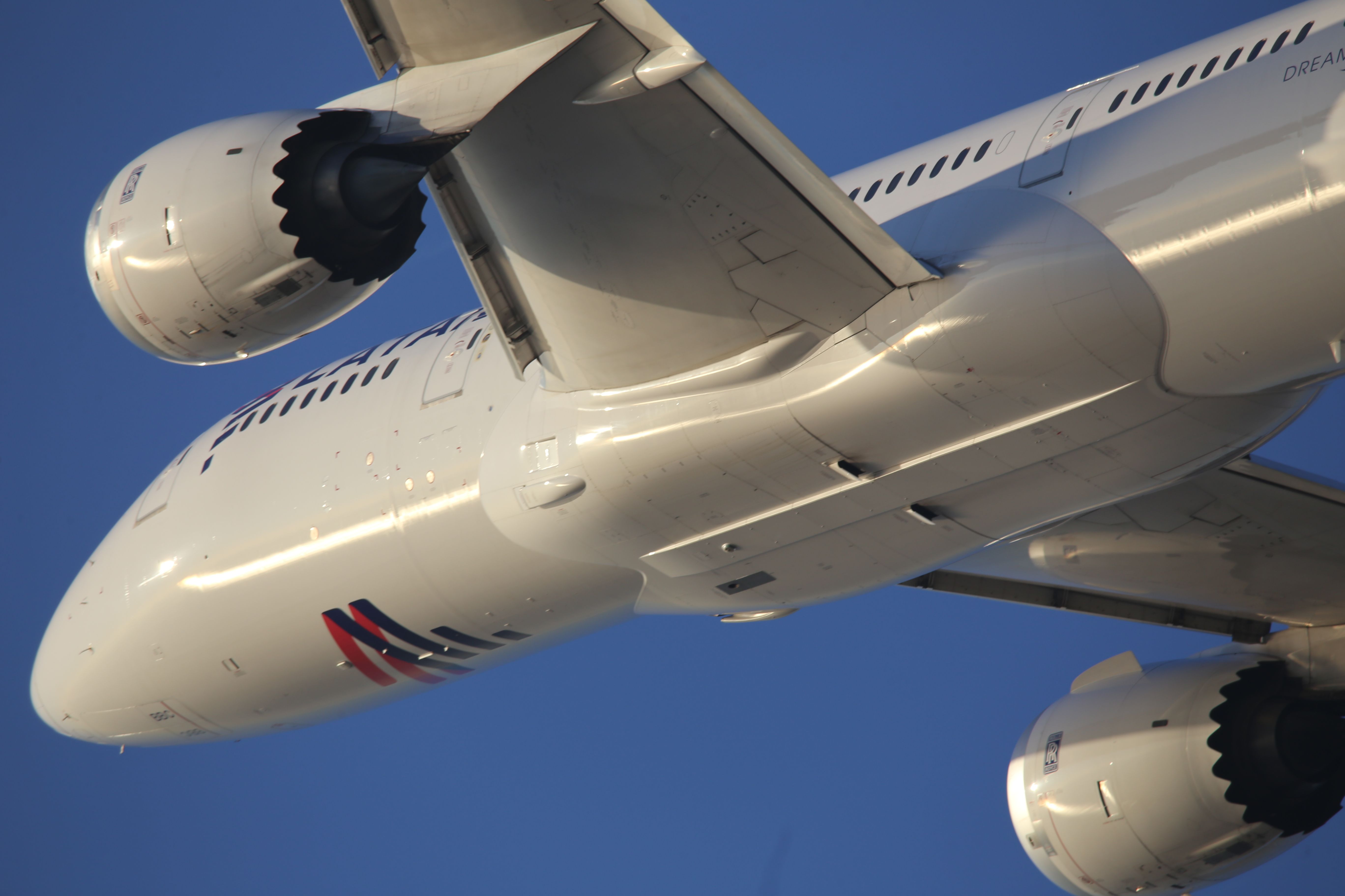 Boeing 787-8 (CC-BBC)