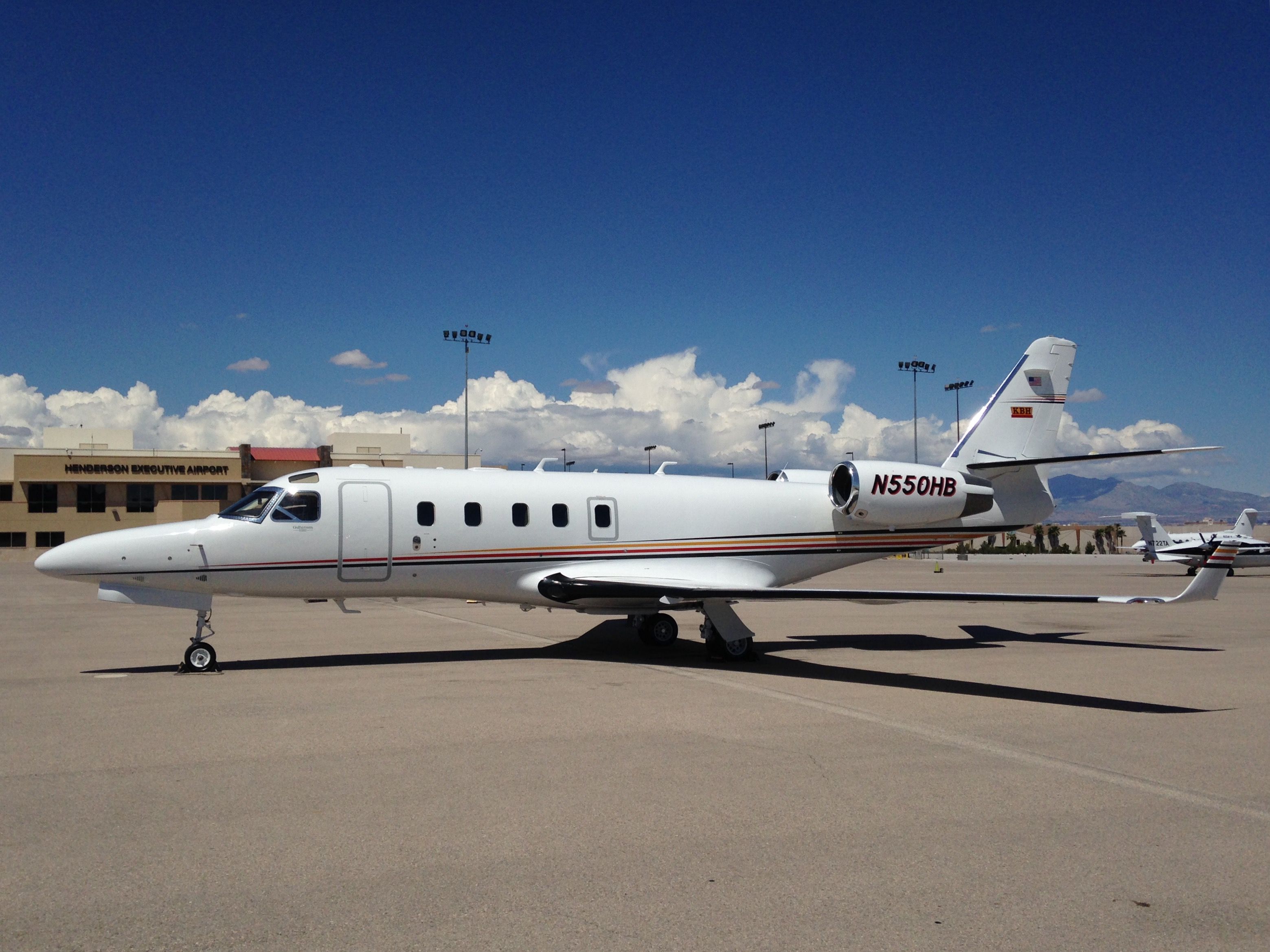 IAI Gulfstream G100 (N550HB)