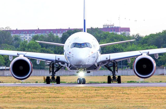 Airbus A350-900 (RA-73151)