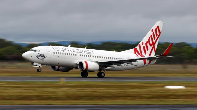 Boeing 737-700 (VH-VBZ)