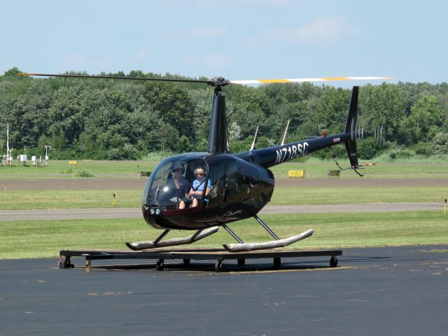 N718SC — - This is very precise helicopter flying!