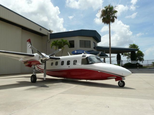 Gulfstream Aerospace Jetprop Commander (N695MG)