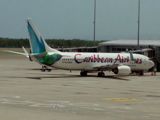 Boeing 737-800 (9Y-SLU)