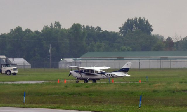 Cessna 206 Stationair (C-GPTG) - Cessna T.206-H C-GPTG in Lansing 