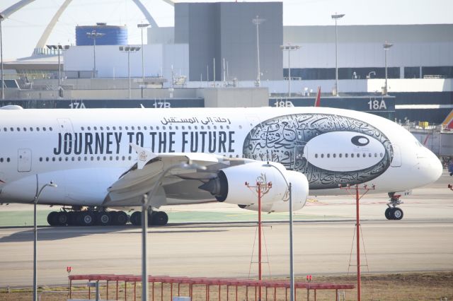 Airbus A380-800 (A6-EVK)