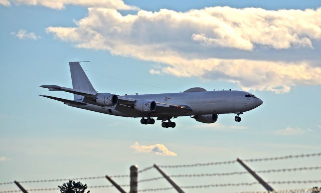 Boeing E-6 Mercury —