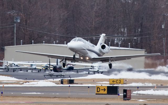 Cessna Citation CJ2+ (N717HA) - One of RELIANT AIRs CJ2. They have the lowest fuel prices on the Danbury (KDXR) airport!