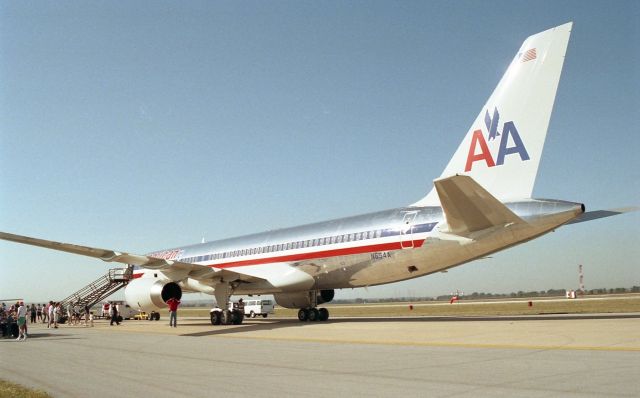 Boeing 757-200 (N654A)