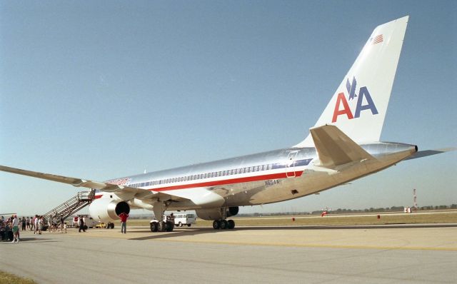 Boeing 757-200 (N654A)