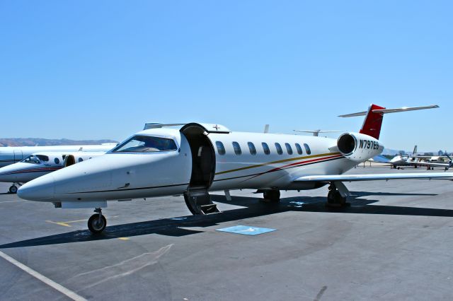 Learjet 45 (N797ES)