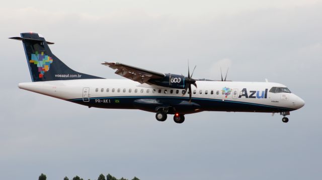 ATR ATR-72 (PR-AKI)