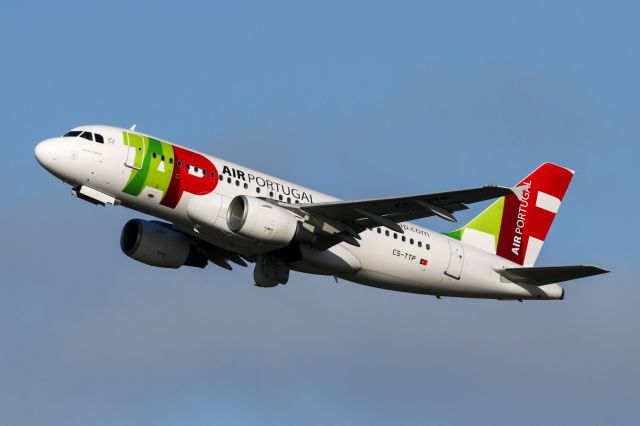 Airbus A319 (CS-TTP) - TAP1311 on the way back to Lisbon.  Now wearing Air Portugal titles