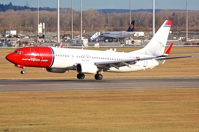 Boeing 737-700 (EI-FHP)