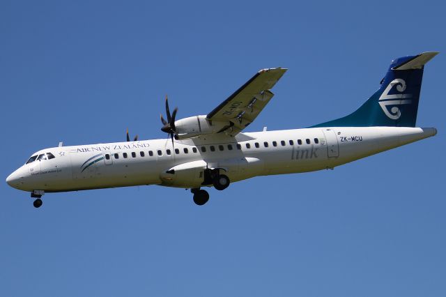 ATR ATR-72 (ZK-MCU)