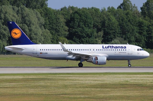 Airbus A320 (D-AIWA)