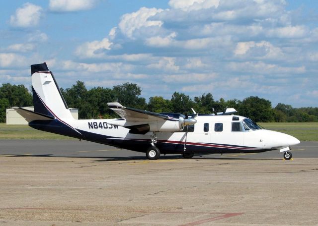 Rockwell Turbo Commander 690 (N840JW) - At Downtown Shreveport.