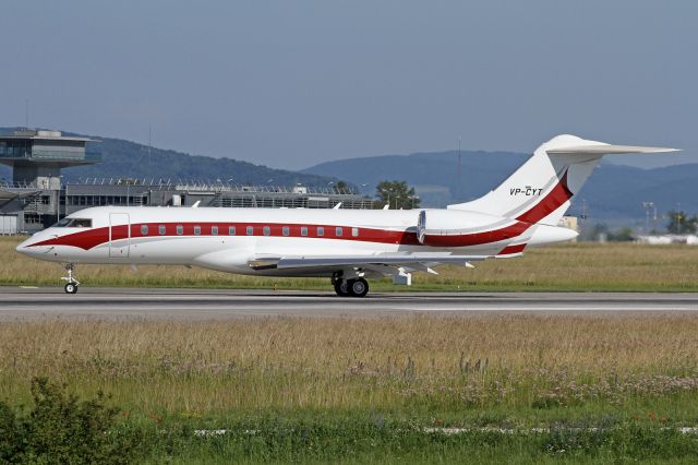 Bombardier Global Express (VP-CYT)