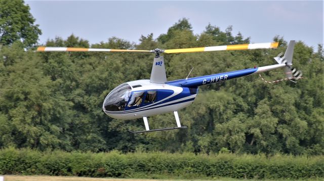 Robinson R-44 (G-HVER) - ENTERING R26L FROM R32