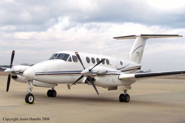 Beechcraft Super King Air 200 (N202DB)